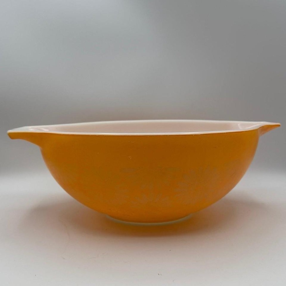 Vintage Pyrex Golden‎ Daisy Cinderella Mixing Bowl Orange White USA